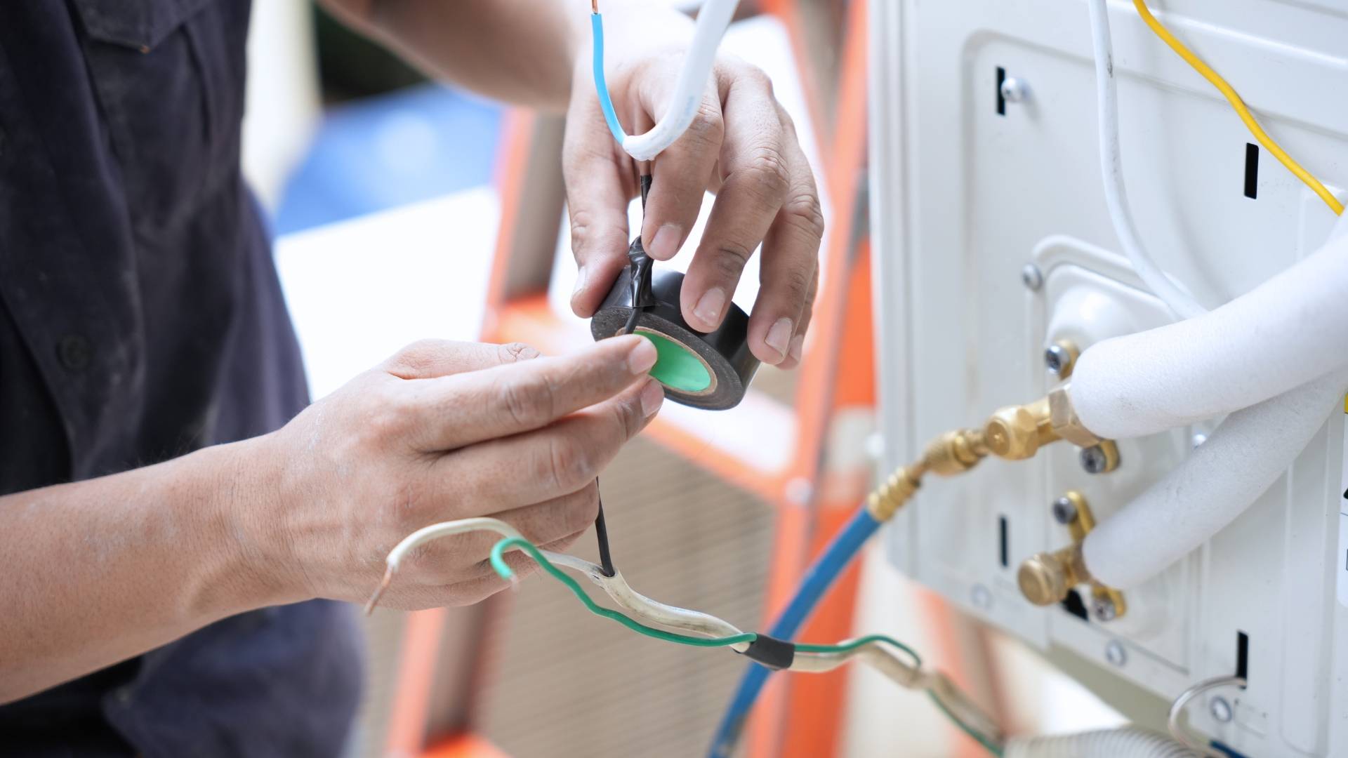 Materiale pentru instalații în construcții